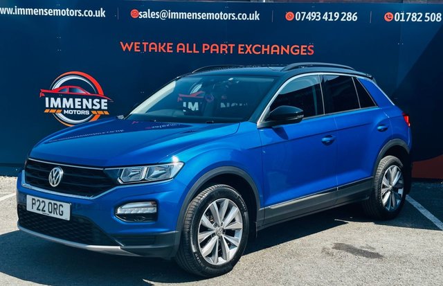 View our VOLKSWAGEN T-ROC
