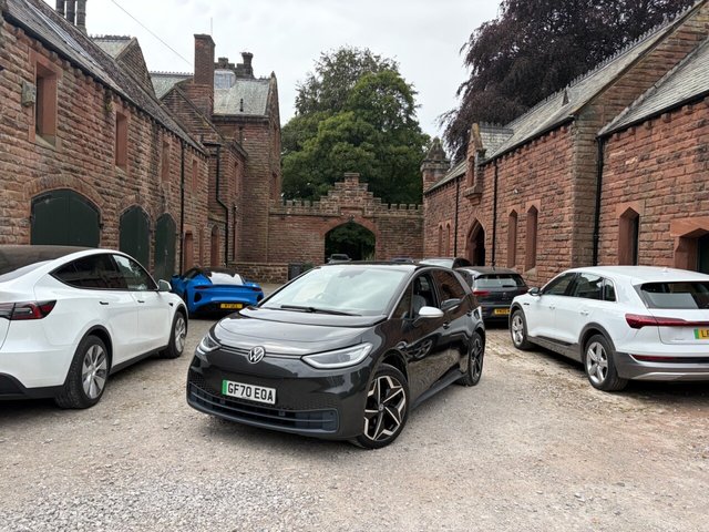 View our VOLKSWAGEN ID.3
