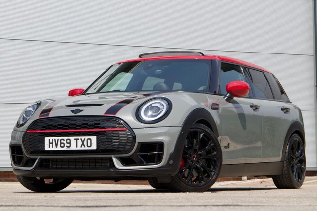View our MINI CLUBMAN