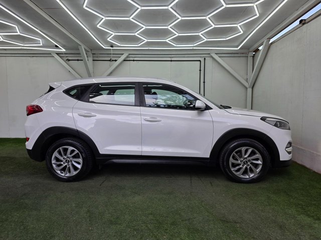View our HYUNDAI TUCSON