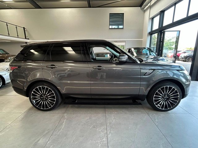 View our LAND ROVER RANGE ROVER SPORT
