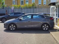 USED 2018 68 HYUNDAI IONIQ 28kWh Premium Hatchback 5dr Electric Auto (120 ps) Full Service History  |  Only 2 Owners From Brand New  |  Set of 2 Keys