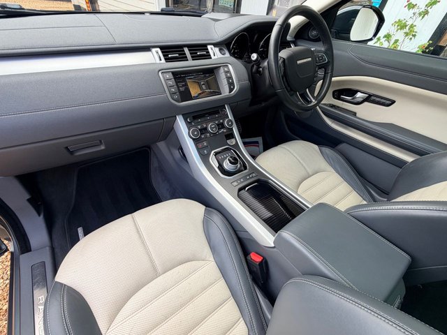 View our LAND ROVER RANGE ROVER EVOQUE