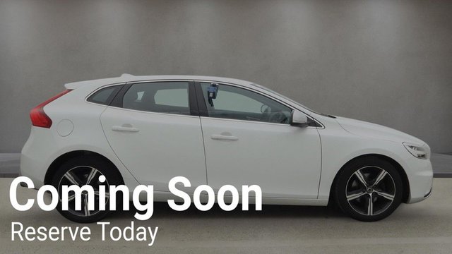 View our VOLVO V40