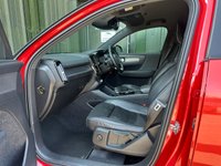 USED 2019 69 VOLVO XC40 2.0 D3 R-Design SUV 5dr Diesel Auto Euro 6 (s/s) (150 ps) Climate - Cruise - Bluetooth