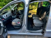 USED 2017 67 CITROEN BERLINGO 1.2 PureTech Flair Multispace MPV 5dr Petrol Manual Euro 6 (s/s) (110 ps) ONLY 18,300 MILES WITH 1 FAMILY OWNED SINCE JULY 2021//Front and Rear Parking Sensors+Hill Start//16-inch Alloy Wheels, LED Daytime Running Lights+ Roof Bars//7-inch TouchScreen, Bluetooth, and USB Connectivity// Air Conditioning, Cruise Control+Speed Limiter//Rear Tray Tables//CAMBELTS RENEWED BY US X5 SERVICE STAMPS Euro 6 (s/s) (110 ps) ONLY 18,300 MILES WITH 1 FAMILY OWNED//Front and Rear Parking Sensors+Hill Start//16-inch Alloy Wheels, LED Daytime Running Lights+ Roof Bars//7-inch TouchScreen, Bluetooth, and USB Connectivity// Air Conditioning, Cruise Control+Speed Limiter//Rear Tray Tables//SERVICE HISTORY///CAMBELT RENEWED BY US
