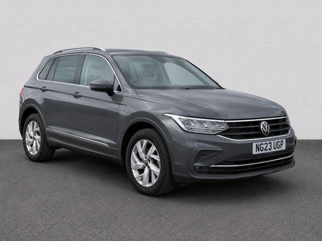 View our Volkswagen Tiguan 1.5 TSI Life SUV 5dr Petrol Manual Euro 6 (s/s) (130 ps)