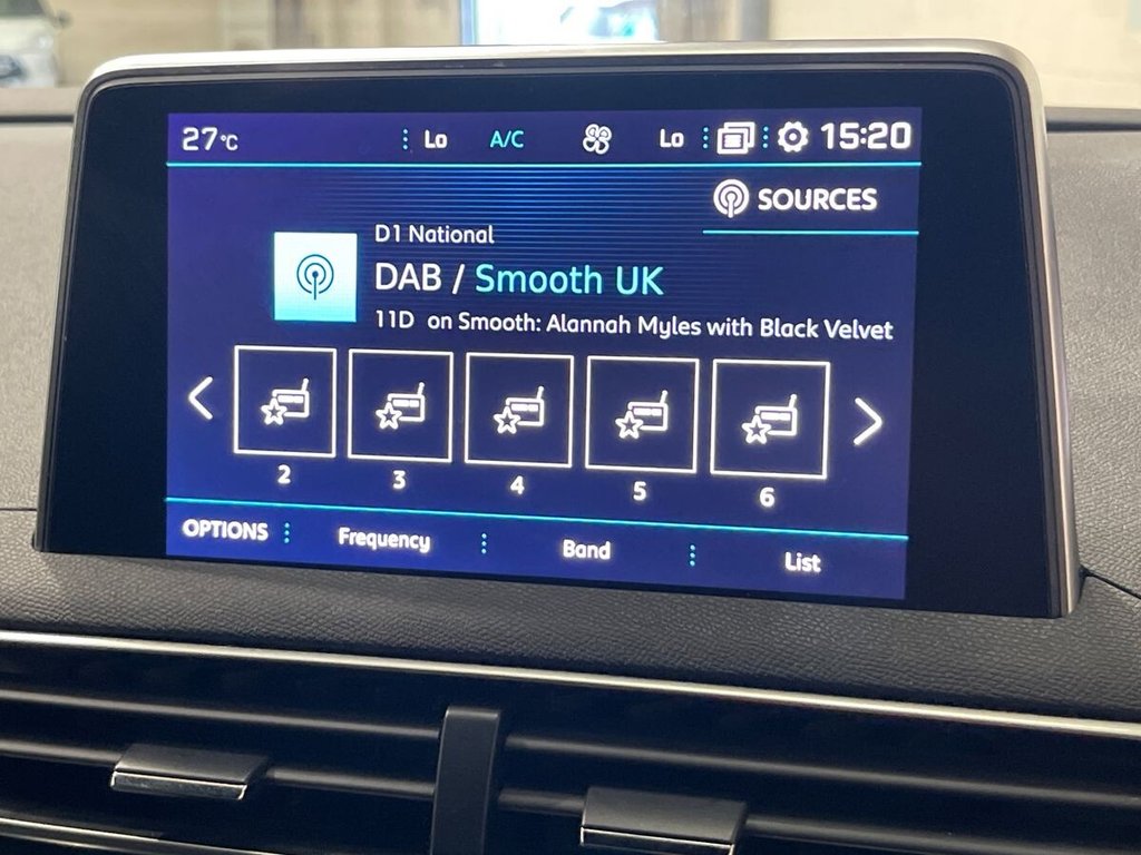 USED 2018 18 PEUGEOT 3008 1.2 PureTech GT Line SUV 5dr Petrol Manual Euro 6 (s/s) (130 ps) APPLE CAR PLAY AND ANDROID AUTO