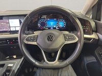 USED 2021 21 VOLKSWAGEN GOLF 1.5 eTSI MHEV Life Hatchback 5dr Petrol Hybrid DSG Euro 6 (s/s) (150 ps) 
