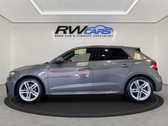 View our AUDI A1