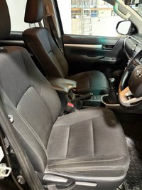 USED 2022 22 TOYOTA HILUX 2.4 D-4D Icon Pickup Double Cab 4dr Diesel Manual 4WD Euro 6 (s/s) (150 ps) 12 MONTHS MOT+AIR CON+