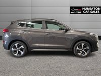 USED 2017 17 HYUNDAI TUCSON 2.0 CRDi Premium SE SUV 5dr Diesel Manual 4WD Euro 6 (136 ps) full cream leather interior