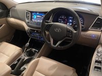 USED 2017 17 HYUNDAI TUCSON 2.0 CRDi Premium SE SUV 5dr Diesel Manual 4WD Euro 6 (136 ps) full cream leather interior