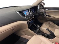 USED 2017 17 HYUNDAI TUCSON 2.0 CRDi Premium SE SUV 5dr Diesel Manual 4WD Euro 6 (136 ps) full cream leather interior