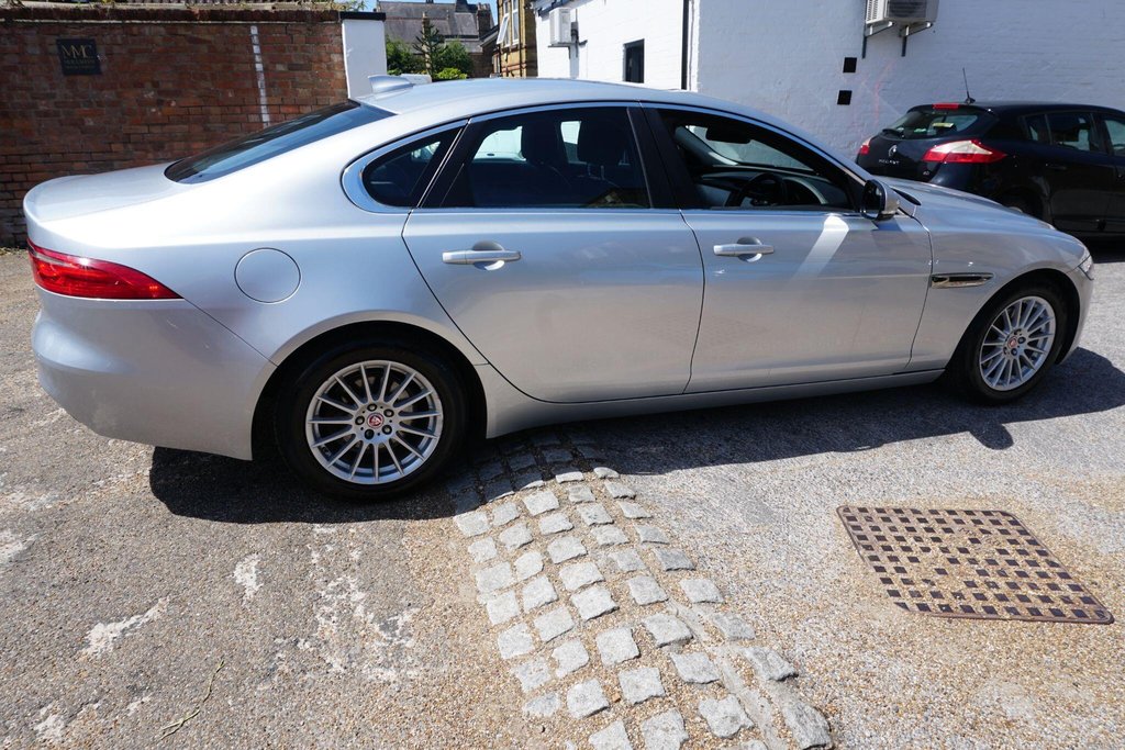 USED 2016 16 JAGUAR XF 2.0d Prestige Auto Euro 6 (s/s) 4dr AUTO/Â£20 ROAD TAX!!!