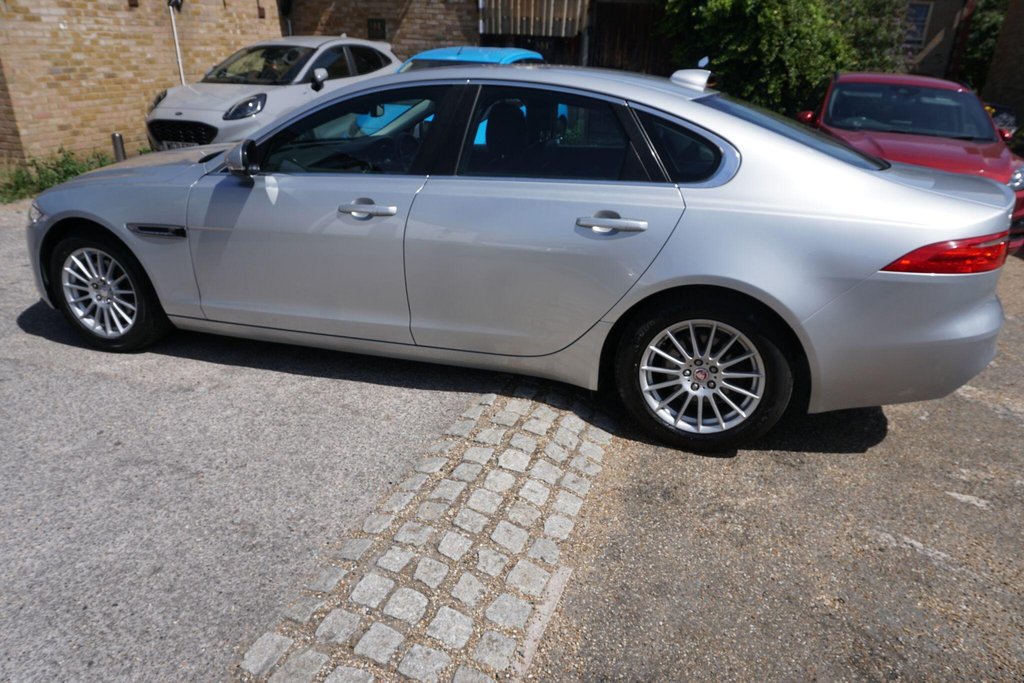 USED 2016 16 JAGUAR XF 2.0d Prestige Auto Euro 6 (s/s) 4dr AUTO/Â£20 ROAD TAX!!!