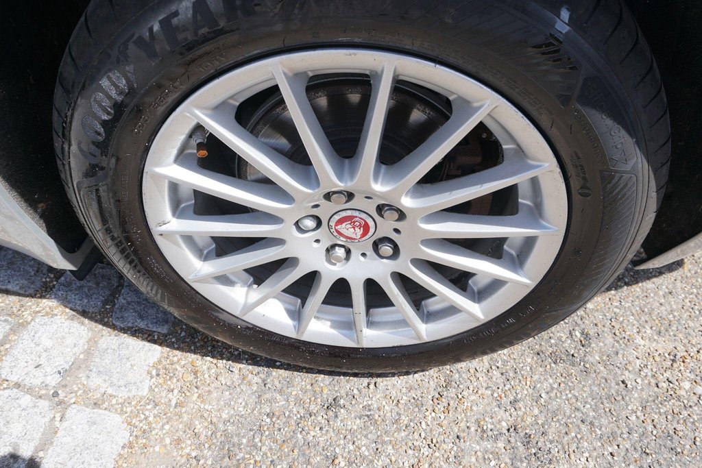 USED 2016 16 JAGUAR XF 2.0d Prestige Auto Euro 6 (s/s) 4dr AUTO/Â£20 ROAD TAX!!!