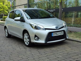 2012 TOYOTA YARIS 1.5 VVT-h T Spirit Hatchback 5dr Petrol Hybrid CVT Euro 5 (101 ps) &pound;9497.00