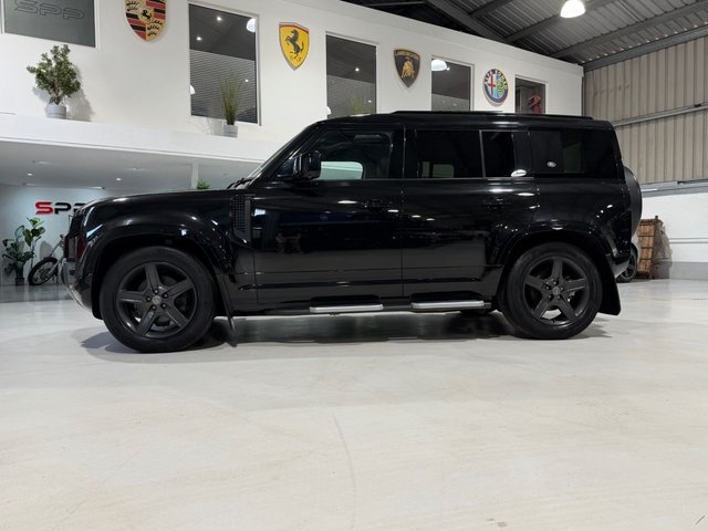 View our LAND ROVER DEFENDER 110