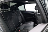 USED 2022 22 BMW 5 SERIES 2.0 530e 12kWh M Sport Saloon 4dr Petrol Plug-in Hybrid Steptronic Euro 6 (s/s) (292 ps) 