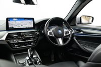 USED 2022 22 BMW 5 SERIES 2.0 530e 12kWh M Sport Saloon 4dr Petrol Plug-in Hybrid Steptronic Euro 6 (s/s) (292 ps) 