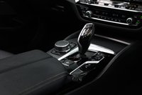 USED 2022 22 BMW 5 SERIES 2.0 530e 12kWh M Sport Saloon 4dr Petrol Plug-in Hybrid Steptronic Euro 6 (s/s) (292 ps) 