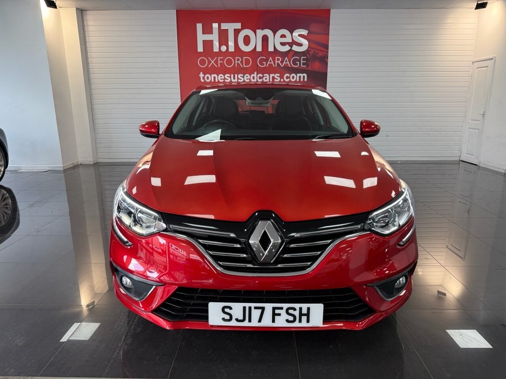 2017 Renault Megane thumbnail 17