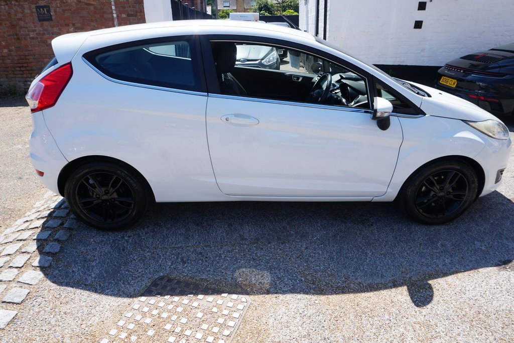 USED 2015 15 FORD FIESTA 1.0T EcoBoost Zetec Euro 6 (s/s) 3dr Â£20 TAX/RECENT WET BELT!!!