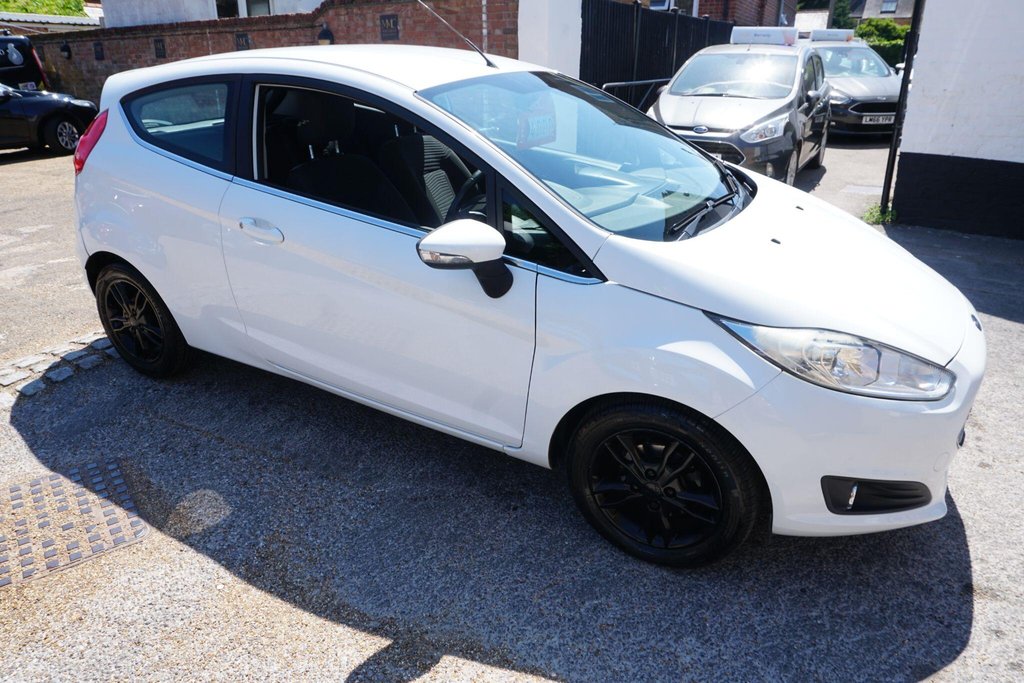 USED 2015 15 FORD FIESTA 1.0T EcoBoost Zetec Euro 6 (s/s) 3dr Â£20 TAX/RECENT WET BELT!!!