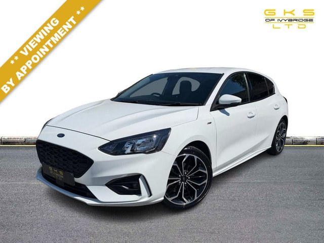 View our Ford Focus 1.0T EcoBoost ST-Line X Hatchback 5dr Petrol Manual Euro 6 (s/s) (125 ps)