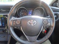 USED 2017 17 TOYOTA AURIS 1.6 D-4D Business Edition Hatchback 5dr Diesel Manual Euro 6 (s/s) (Safety Sense) (112 ps) 20 TAX-FSH (10 STAMPS)-2 KEYS-&pound;20 TAX-NAV-HEATED SEATS