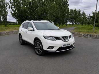 2016 NISSAN X-TRAIL