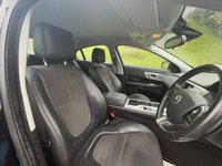 USED 2013 13 JAGUAR XF 2.2d Sport Saloon 4dr Diesel Auto Euro 5 (s/s) (200 ps) 