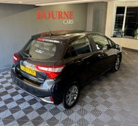 USED 2017 67 TOYOTA YARIS 1.5 VVT-h Icon Tech Hatchback 5dr Petrol Hybrid E-CVT Euro 6 (s/s) (100 ps) AUTOMATIC- SERVICE RECORDS - SAT NAV - PARKING CAM - DAB RADIO
