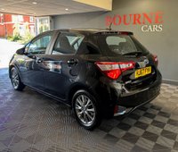 USED 2017 67 TOYOTA YARIS 1.5 VVT-h Icon Tech Hatchback 5dr Petrol Hybrid E-CVT Euro 6 (s/s) (100 ps) AUTOMATIC- SERVICE RECORDS - SAT NAV - PARKING CAM - DAB RADIO