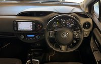 USED 2017 67 TOYOTA YARIS 1.5 VVT-h Icon Tech Hatchback 5dr Petrol Hybrid E-CVT Euro 6 (s/s) (100 ps) AUTOMATIC- SERVICE RECORDS - SAT NAV - PARKING CAM - DAB RADIO