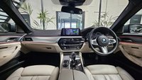 USED 2018 68 BMW 5 SERIES 2.0 530e 9.2kWh M Sport Saloon 4dr Petrol Plug-in Hybrid Auto Euro 6 (s/s) (252 ps) 12 MONTHS WARRANTY / 12 MONTHS MOT