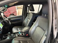 USED 2023 73 TOYOTA HILUX 2.8 D-4D Invincible X Pickup Double Cab 4dr Diesel Auto 4WD Euro 6 (s/s) (204 ps) ROLLER SHUTTER+TOW BAR