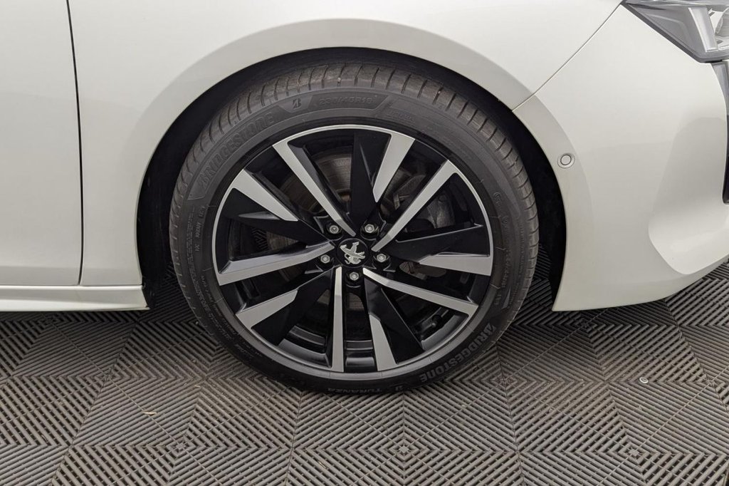 USED 2023 23 PEUGEOT 508 1.6 12.4kWh GT Fastback 5dr Petrol Plug-in Hybrid e-EAT Euro 6 (s/s) (225 ps) Car Play, Sat Nav, Canera