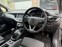 USED 2019 19 VAUXHALL ASTRA 1.4i Turbo Griffin Hatchback 5 Door Petrol Manual Grey Euro 6 1 Owner from New APPLE CAR PLAY+HEATED SEATS+DAB+USB