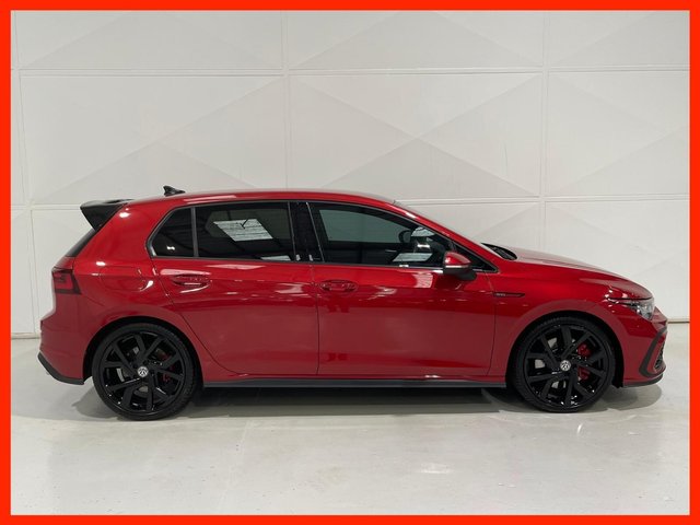 View our VOLKSWAGEN GOLF