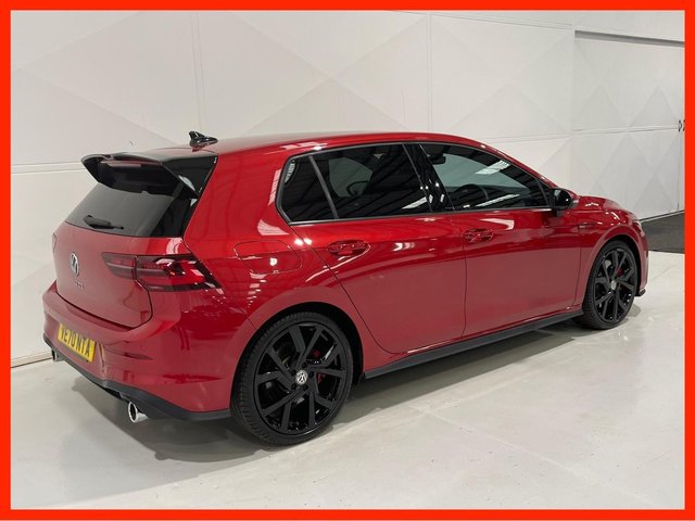 View our VOLKSWAGEN GOLF