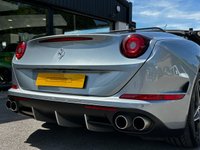 USED 2014 64 FERRARI CALIFORNIA 3.8 V8 T Convertible 2dr Petrol F1 DCT Euro 6 (560 ps) 