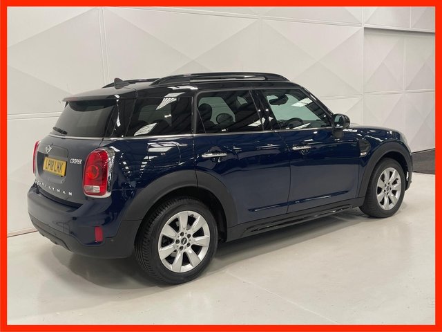 View our MINI COUNTRYMAN
