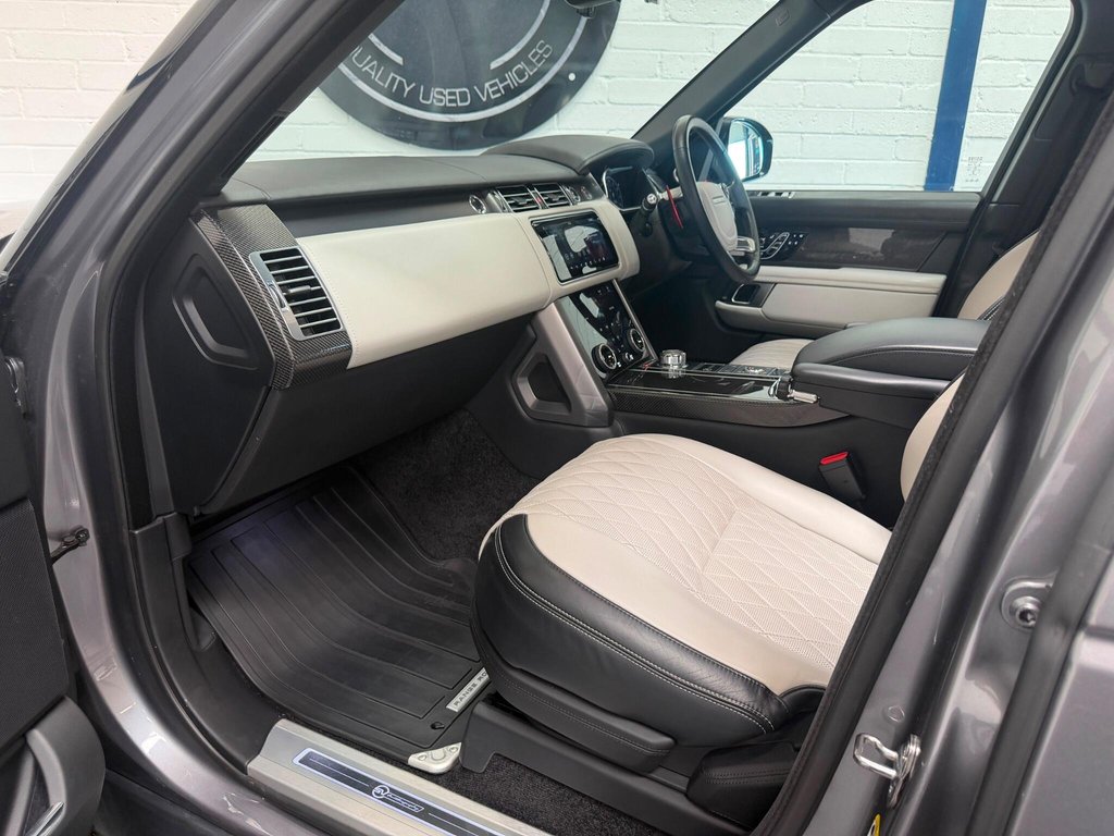 USED 2020 20 LAND ROVER RANGE ROVER 5.0 P565 V8 SV Autobiography Dynamic Auto 4WD Euro 6 (s/s) 5dr CARBON INTERIOR|FULL HISTORY