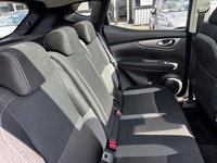 USED 2017 NISSAN QASHQAI 1.2 DIG-T N-Connecta SUV 5dr Petrol Manual Euro 6 (s/s) (115 ps) 360&deg; CAMERA, SAT NAV, PARKING SENSORS