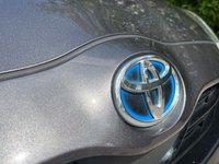 USED 2020 70 TOYOTA YARIS 1.5 VVT-h Design Hatchback 5dr Petrol Hybrid E-CVT Euro 6 (s/s) (116 ps) Award Winning Used Car Dealer Essex