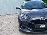 USED 2020 70 TOYOTA YARIS 1.5 VVT-h Design Hatchback 5dr Petrol Hybrid E-CVT Euro 6 (s/s) (116 ps) Award Winning Used Car Dealer Essex