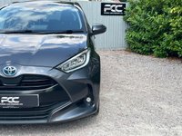 USED 2020 70 TOYOTA YARIS 1.5 VVT-h Design Hatchback 5dr Petrol Hybrid E-CVT Euro 6 (s/s) (116 ps) Award Winning Used Car Dealer Essex