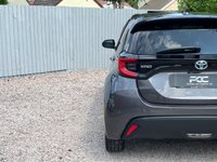 USED 2020 70 TOYOTA YARIS 1.5 VVT-h Design Hatchback 5dr Petrol Hybrid E-CVT Euro 6 (s/s) (116 ps) Award Winning Used Car Dealer Essex